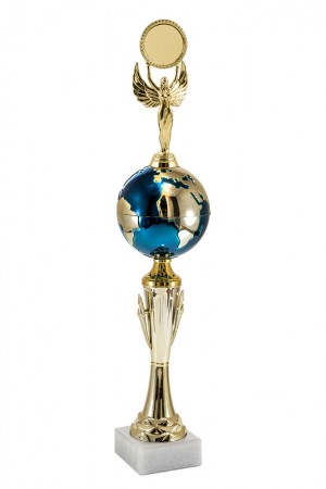 Кубок "Планета с фигурой"